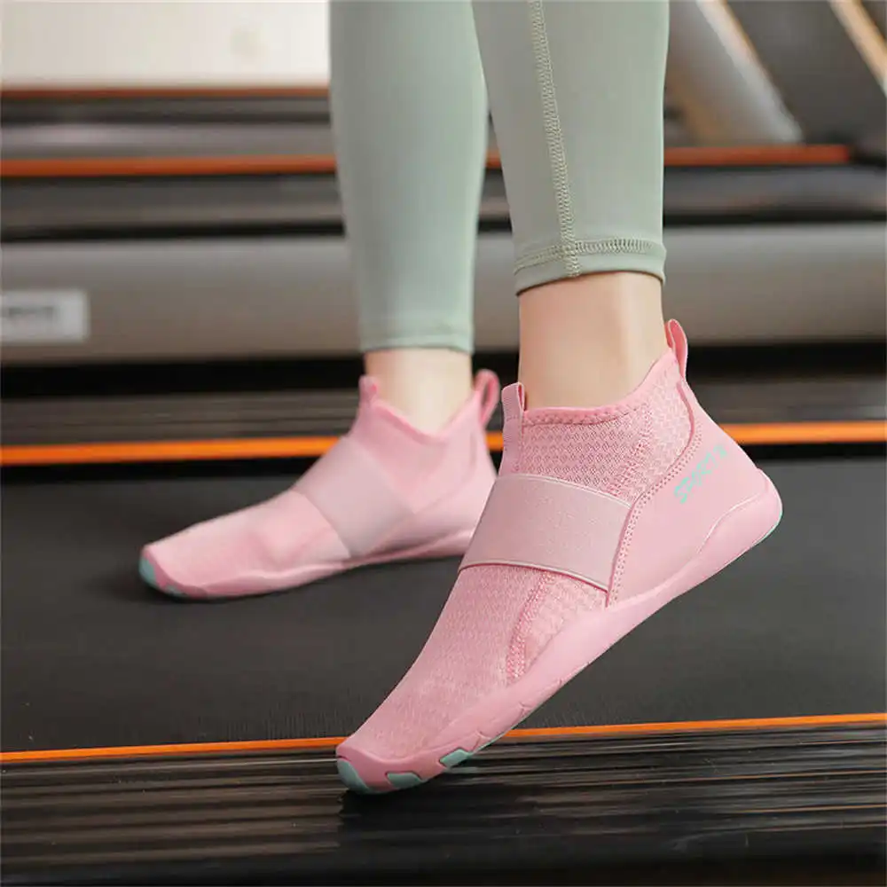 Men Formal Wear Ideas - أحذية رياضية خفيفة Hi Tops باللون
